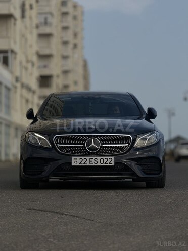 Mercedes E 300 e 2018, 100,000 km - 2.0 л - Bakı