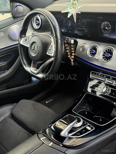 Mercedes E 300 e 2018, 100,000 km - 2.0 л - Bakı