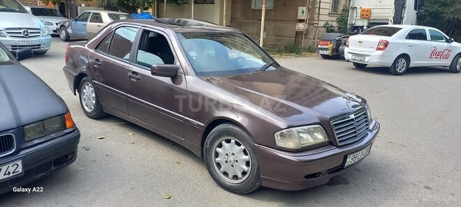 Mercedes C 180 1995, 325,000 km - 1.8 l - Gəncə