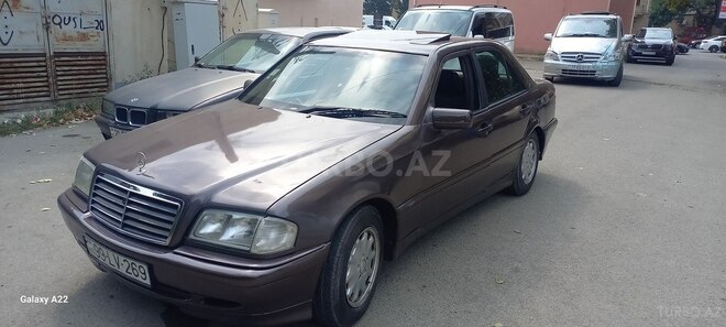Mercedes C 180 1995, 325,000 km - 1.8 l - Gəncə