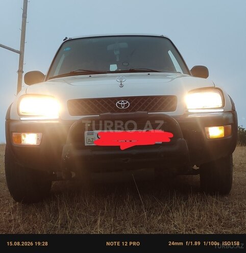 Toyota RAV4 1996, 230,258 km - 2.0 l - Lerik