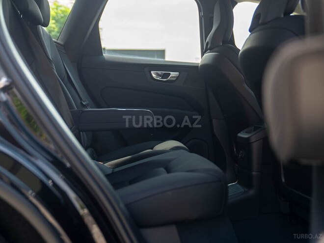 Volvo XC60 2025, 0 km - 2.0 l - Bakı