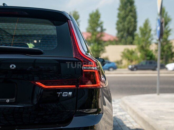 Volvo XC60 2025, 0 km - 2.0 l - Bakı