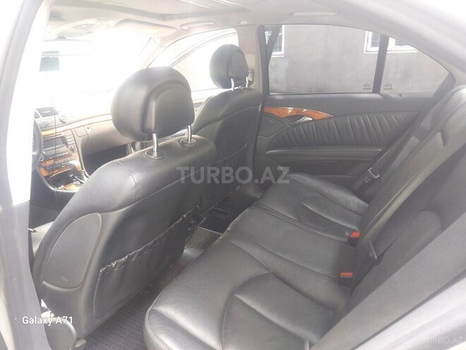 Mercedes E 270 2005, 415,000 km - 2.7 l - Bakı