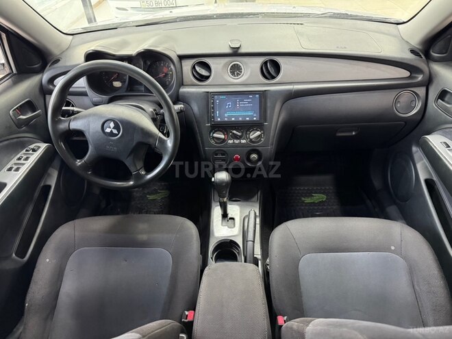 Mitsubishi Outlander 2005, 208,000 km - 2.4 л - Sumqayıt