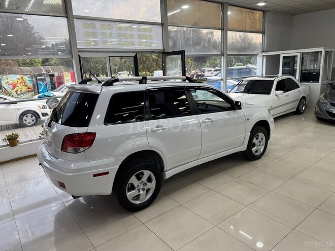 Mitsubishi Outlander 2005, 208,000 km - 2.4 л - Sumqayıt