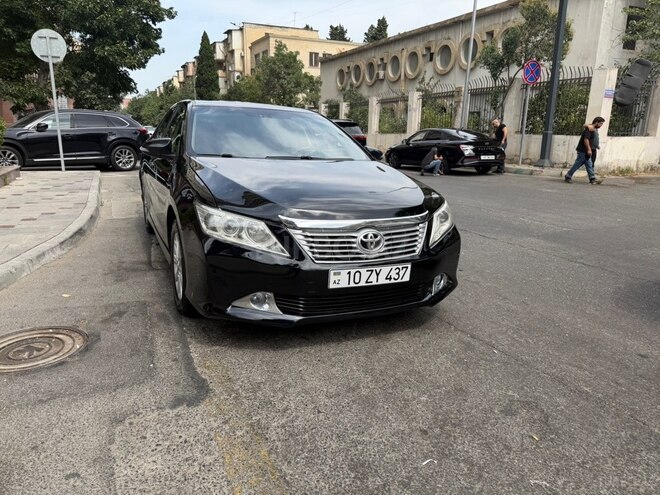 Toyota Camry 2014, 250,000 km - 2.5 л - Bakı