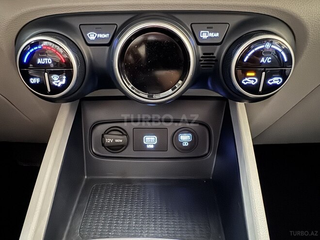 Hyundai Venue 2020, 42,000 km - 1.6 л - Bakı