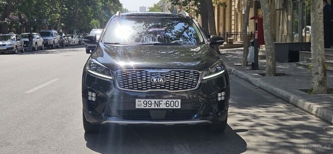 Kia Sorento 2018, 177,000 km - 2.0 l - Bakı