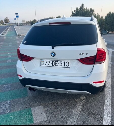 BMW X1 2014, 127,000 km - 2.0 l - Bakı