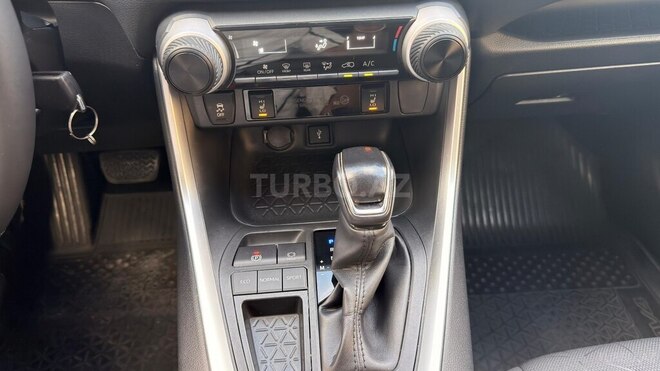 Toyota RAV4 2020, 36,000 km - 2.0 л - Bakı