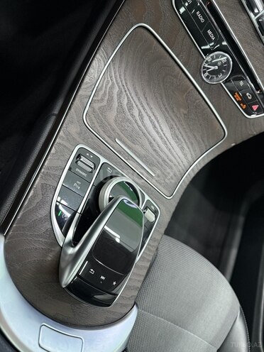 Mercedes C 200 2016, 176,500 km - 2.0 л - Bakı