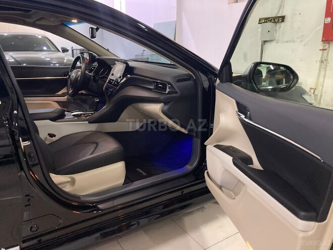 Toyota Camry 2023, 19,000 km - 2.5 l - Bakı