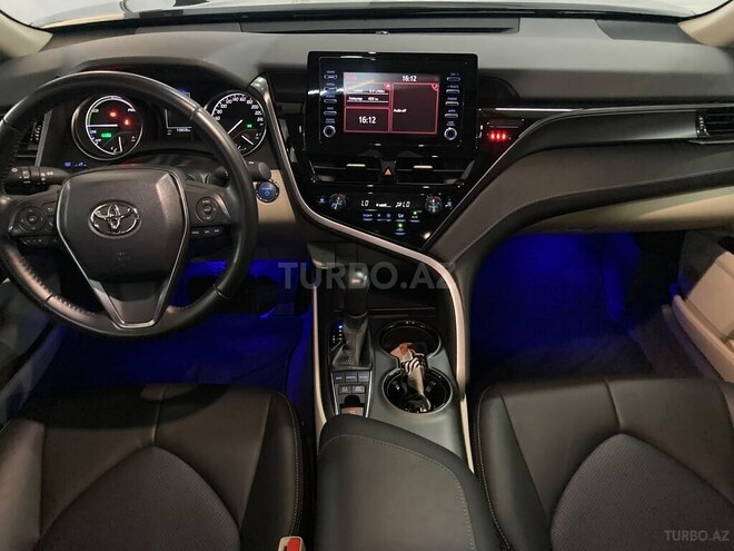 Toyota Camry 2023, 19,000 km - 2.5 l - Bakı