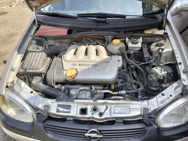 Opel Vita 1998, 362,585 km - 1.4 л - Bakı
