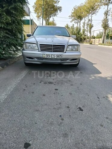 Mercedes C 220 1999, 365,223 km - 2.2 л - Tərtər