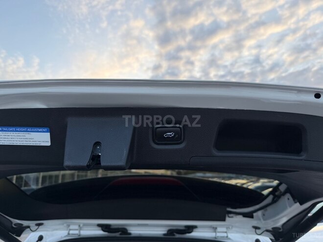 Hyundai Santa Fe 2018, 77,500 km - 2.0 l - Bakı