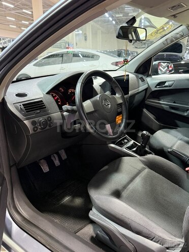Opel Astra 2004, 320,000 km - 1.4 л - Sumqayıt