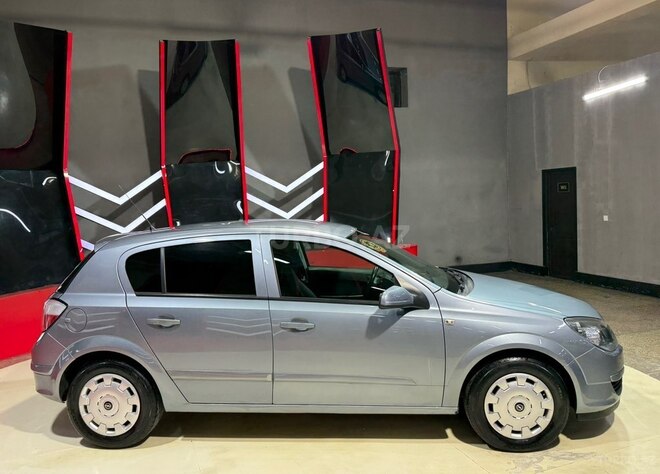 Opel Astra 2004, 320,000 km - 1.4 л - Sumqayıt