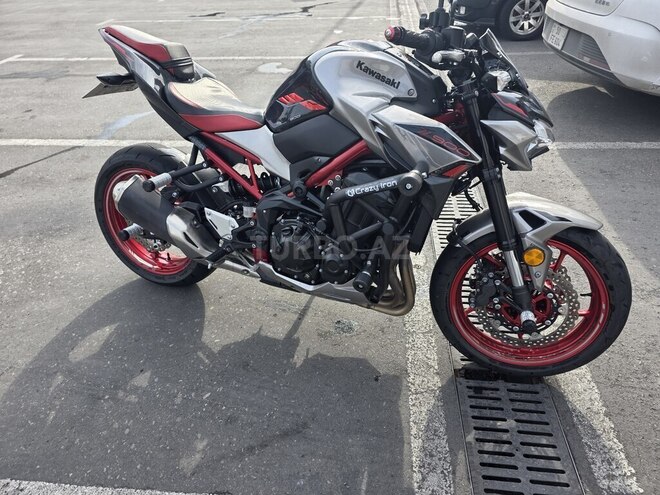 Kawasaki  2022, 17,000 km - 1.0 l - Bakı