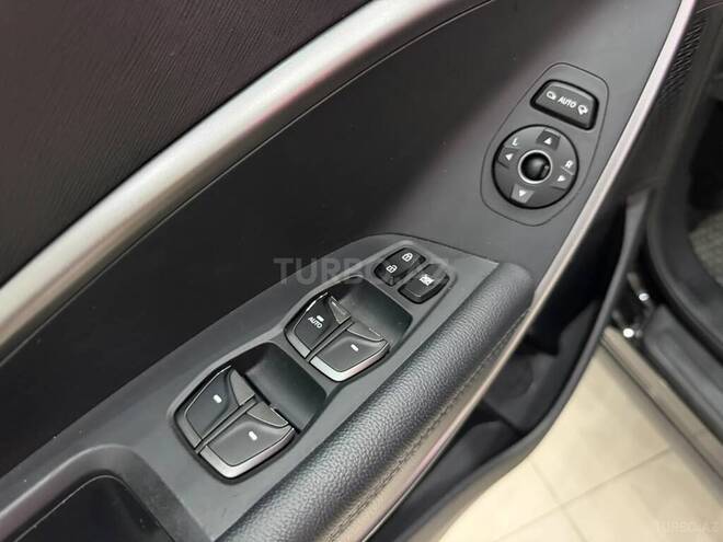Hyundai Santa Fe 2016, 197,240 km - 2.0 l - Sumqayıt