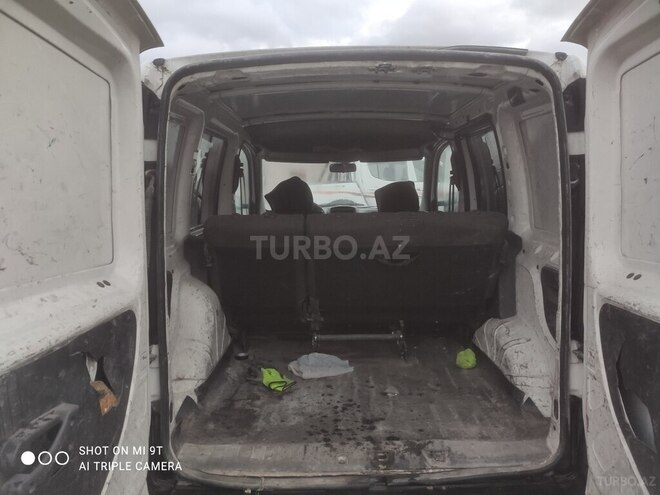 Fiat Doblo 2012, 399,000 km - 1.3 l - Bakı
