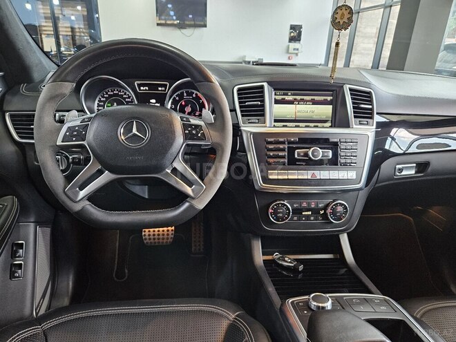 Mercedes  2014, 118,000 km - 5.5 l - Bakı
