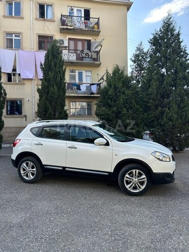 Nissan Qashqai 2011, 165,000 km - 2.0 l - Gəncə