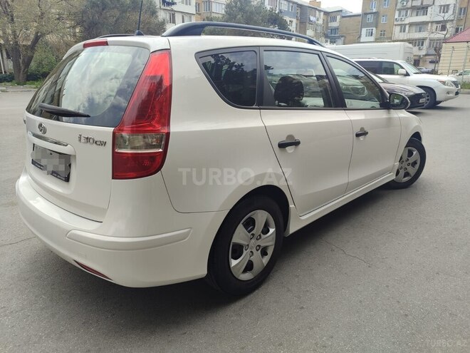 Hyundai i30 2011, 229,000 km - 1.6 л - Bakı