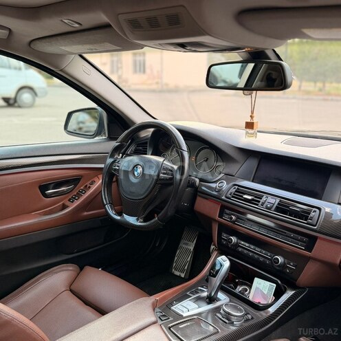 BMW 528 2013, 285,000 km - 2.0 l - Sumqayıt
