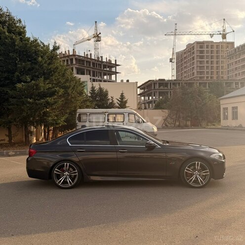 BMW 528 2013, 285,000 km - 2.0 l - Sumqayıt