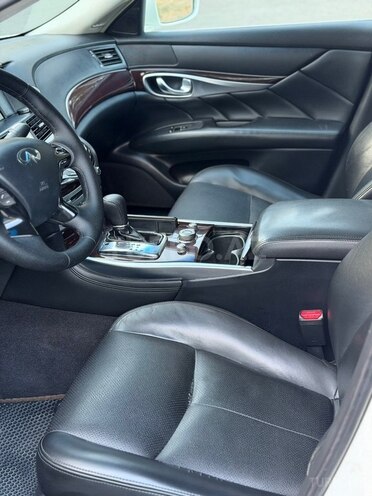Infiniti M37 2010, 329,726 km - 3.7 л - Bakı