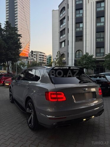 Bentley Bentayga 2016, 80,000 km - 6.0 l - Bakı