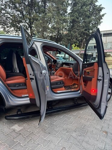 Bentley Bentayga 2016, 80,000 km - 6.0 l - Bakı