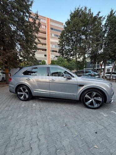 Bentley Bentayga 2016, 80,000 km - 6.0 l - Bakı
