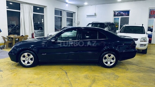 Mercedes E 220 2003, 352,145 km - 2.2 l - Sumqayıt