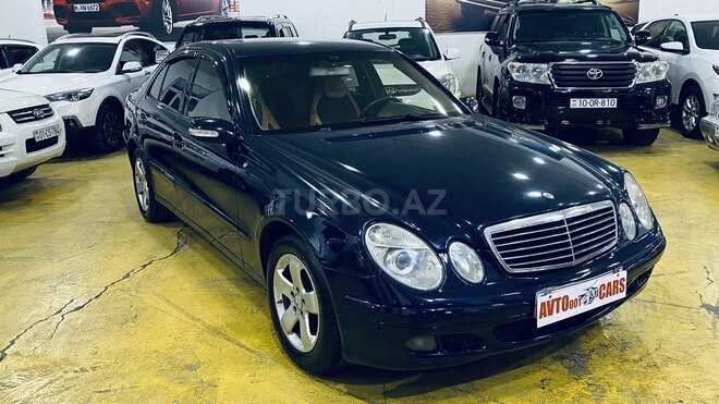 Mercedes E 220 2003, 352,145 km - 2.2 l - Sumqayıt
