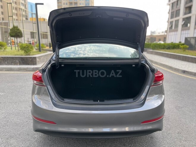 Hyundai Elantra 2018, 123,000 km - 2.0 l - Bakı
