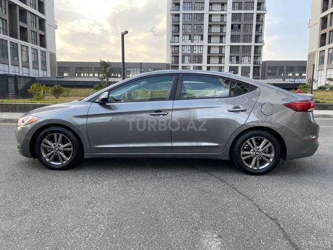 Hyundai Elantra 2018, 123,000 km - 2.0 l - Bakı