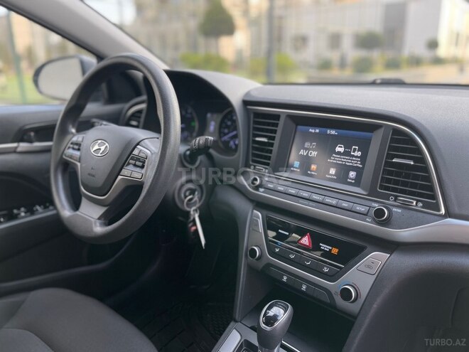 Hyundai Elantra 2018, 123,000 km - 2.0 l - Bakı