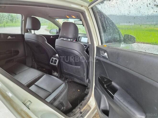 Kia Sportage 2017, 190,000 km - 2.0 l - Bakı