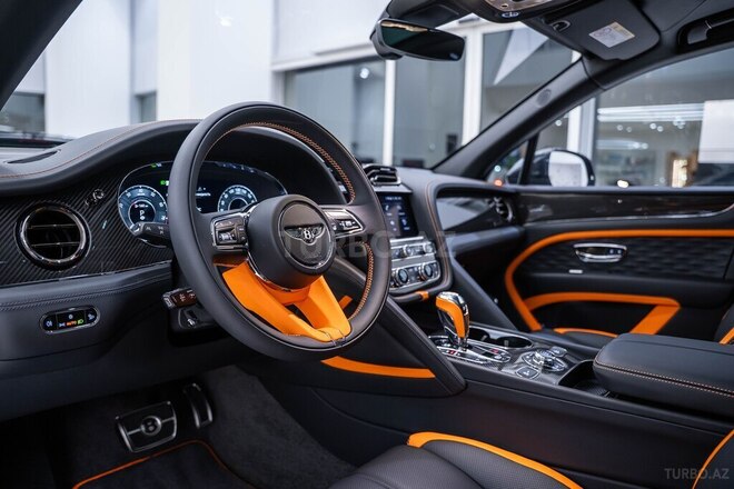 Bentley Bentayga 2026, 0 km - 4.0 l - Bakı
