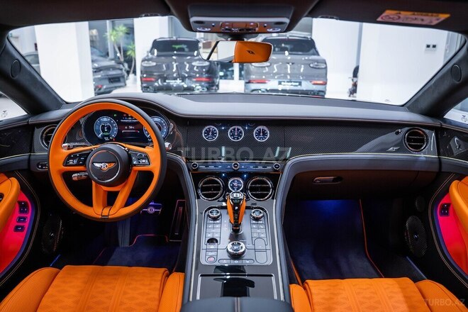 Bentley  2026, 0 km - 4.0 l - Bakı