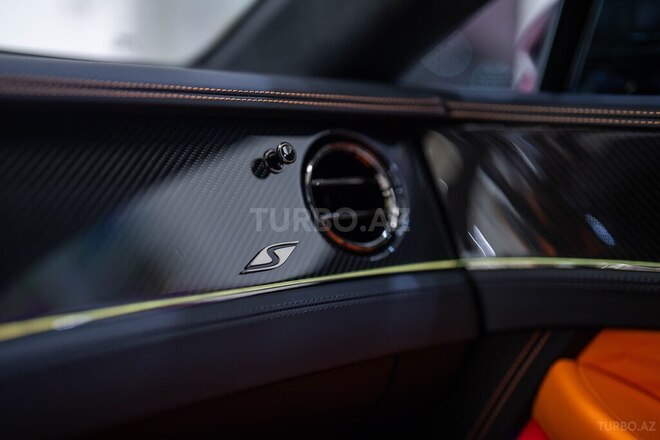 Bentley  2026, 0 km - 4.0 l - Bakı