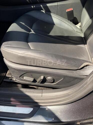 Hyundai Sonata 2019, 129,000 km - 2.0 l - Bakı