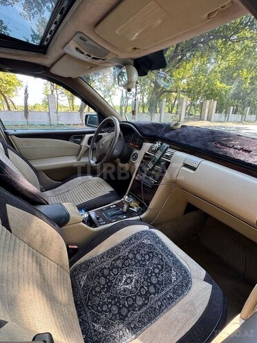 Mercedes E 230 1996, 445,680 km - 2.3 л - Xaçmaz