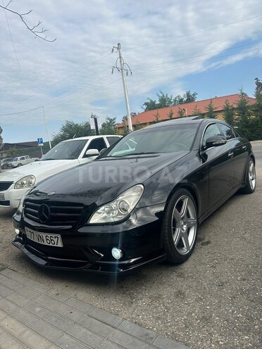 Mercedes  2004, 210,000 km - 5.0 л - Qusar