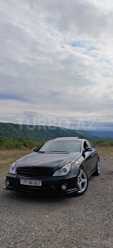 Mercedes  2004, 210,000 km - 5.0 л - Qusar