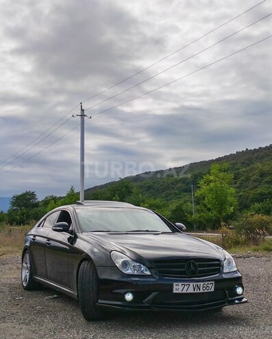 Mercedes  2004, 210,000 km - 5.0 л - Qusar