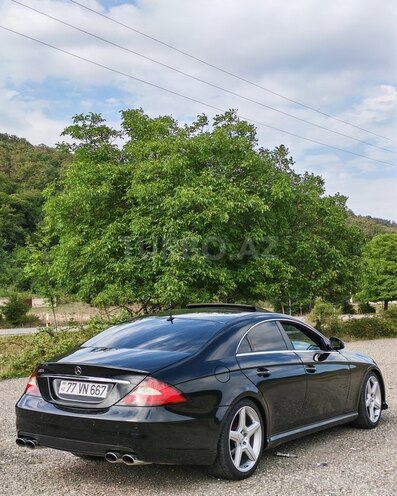Mercedes  2004, 210,000 km - 5.0 л - Qusar